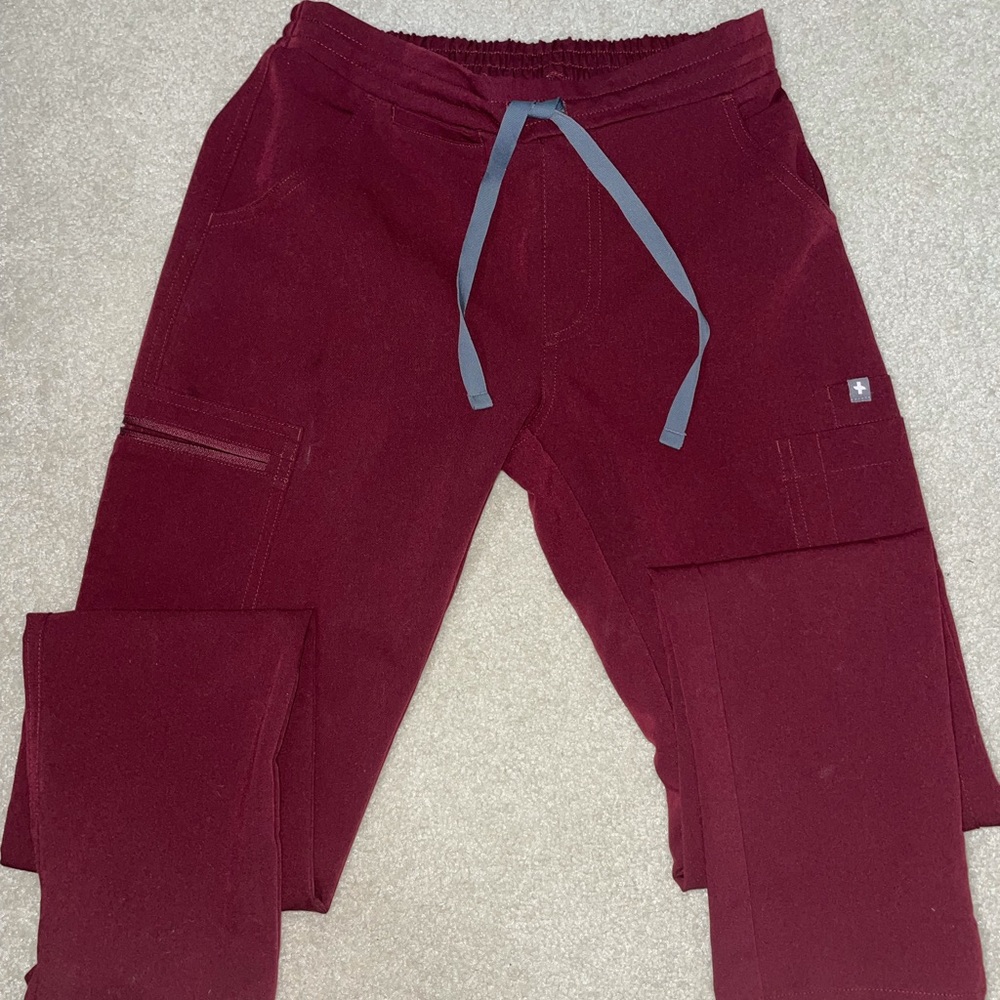 Maroon Figs - image 1